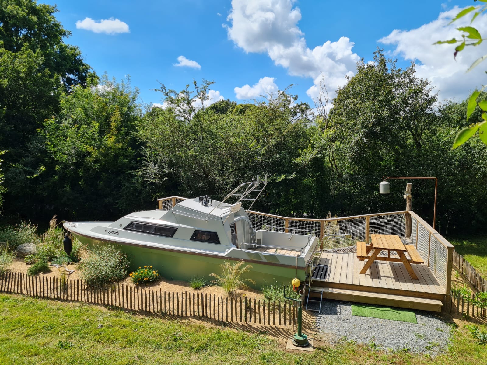 9_leBateau_ext1